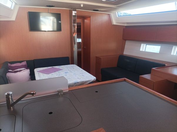Bavaria C50 | Roza Deflores 2
