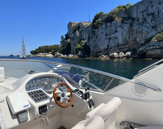 Windy 37 Grand Mistral | Bobby McGee