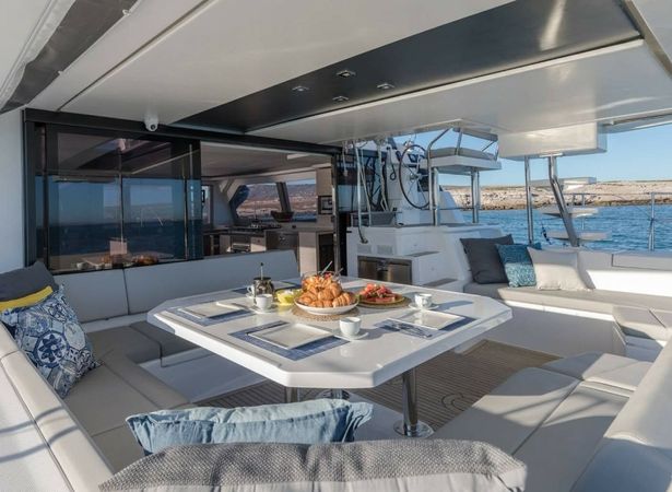 Leopard 50 | Hazel Della