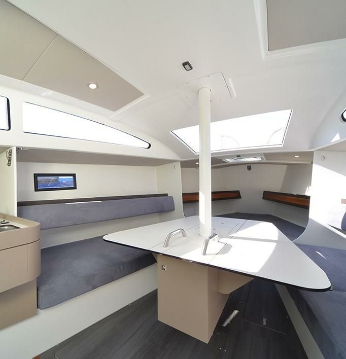 RM 890+ | Shore Line