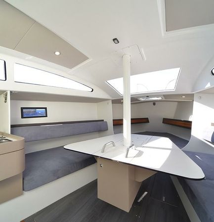 RM 890+ | Shore Line