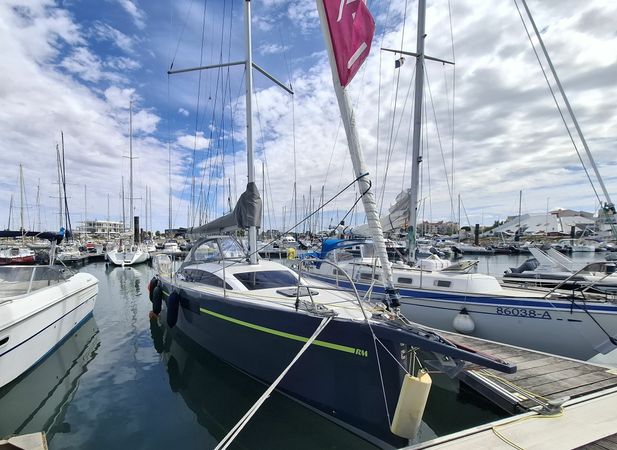 RM 890+ | Shore Line