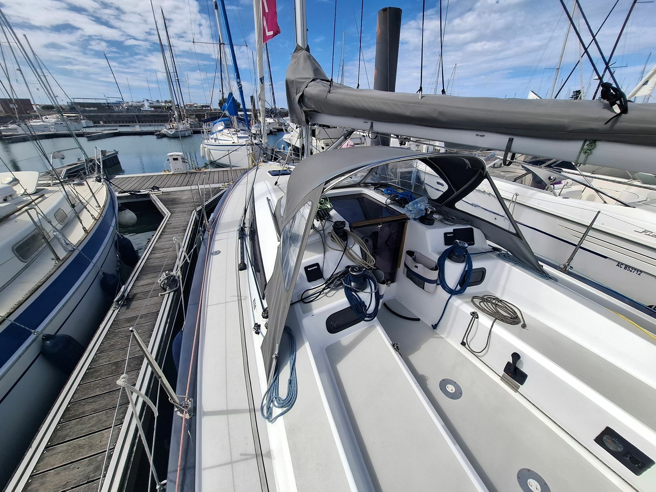 RM 890+ | Shore Line