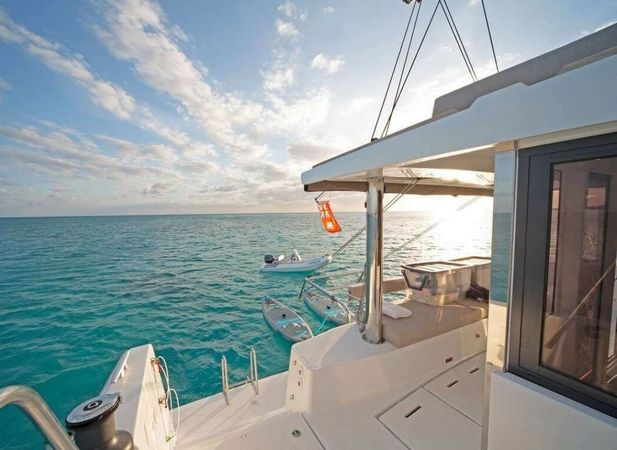 Bali 4.8 | Interlude