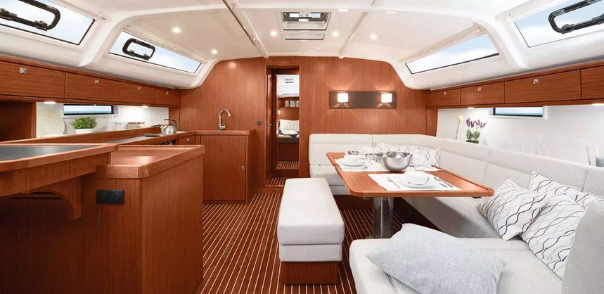 Bavaria Cruiser 51 | Oreo