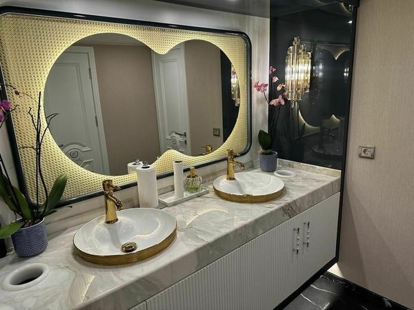 Custom Built 115 | Den Den