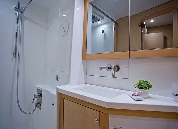 Lagoon 450 F | Snitram