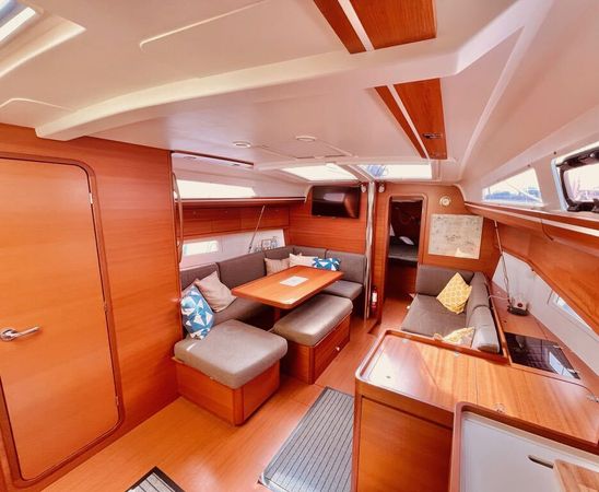 Dufour 410 | Outsider