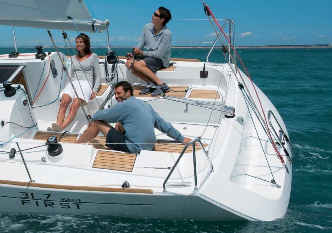 Beneteau First 31.7 | Equateur