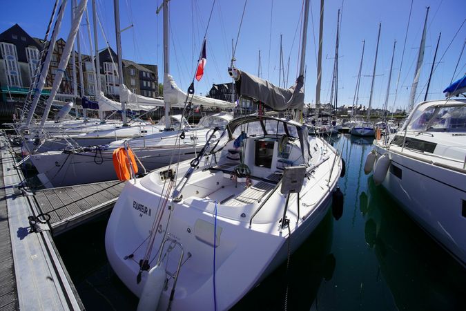 Beneteau First 31.7 | Equateur 2