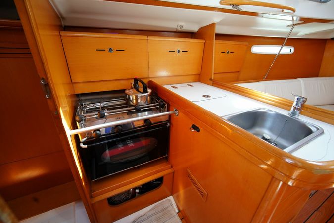 Beneteau First 31.7 | Equateur 2