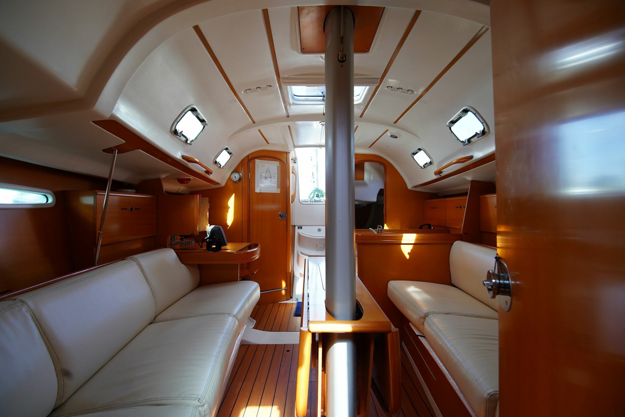 Beneteau First 31.7 | Equateur 2