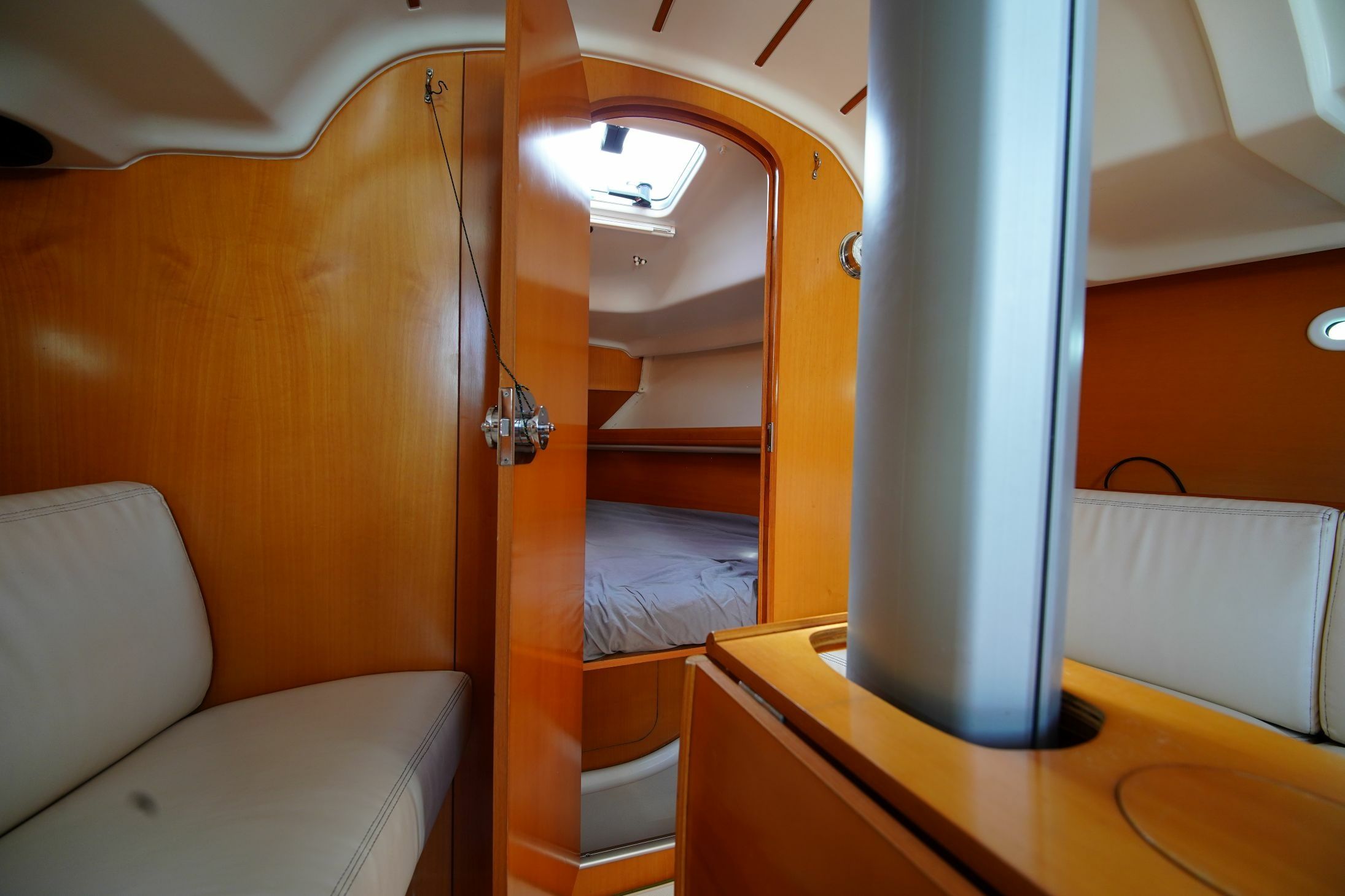 Beneteau First 31.7 | Equateur 2