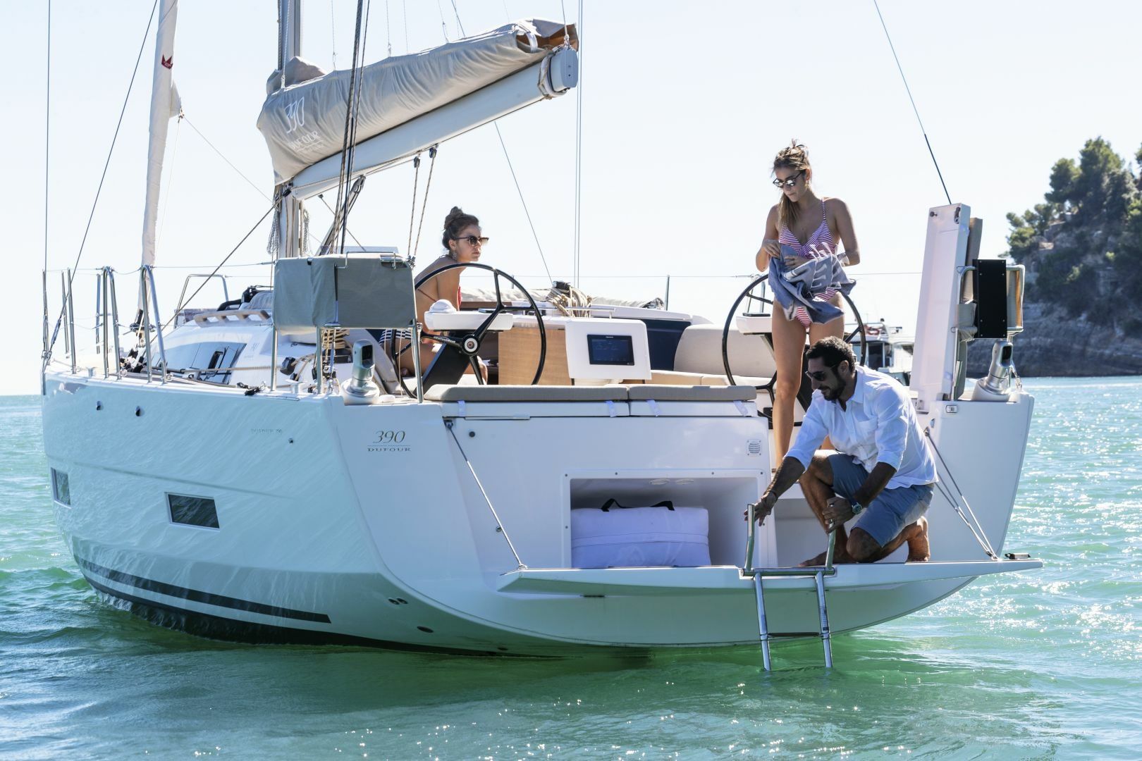 Dufour 390 | Revaya