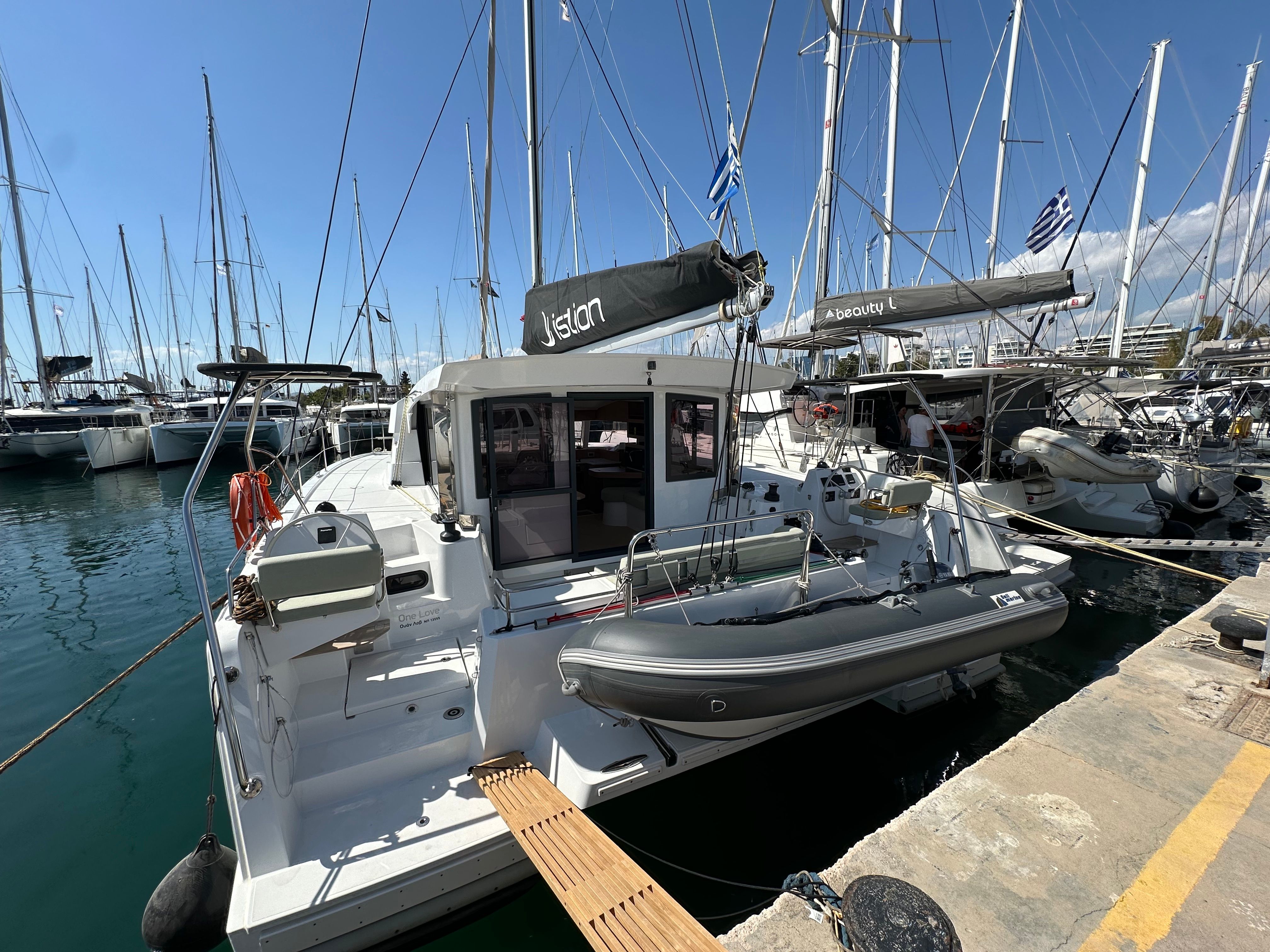 Bali Catsmart | One Love