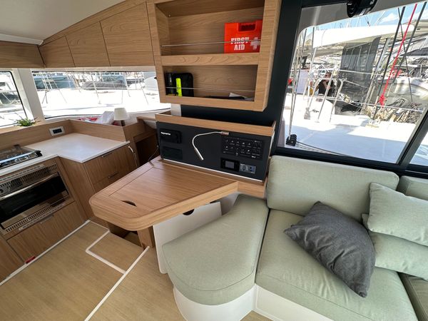 Bali Catsmart | One Love