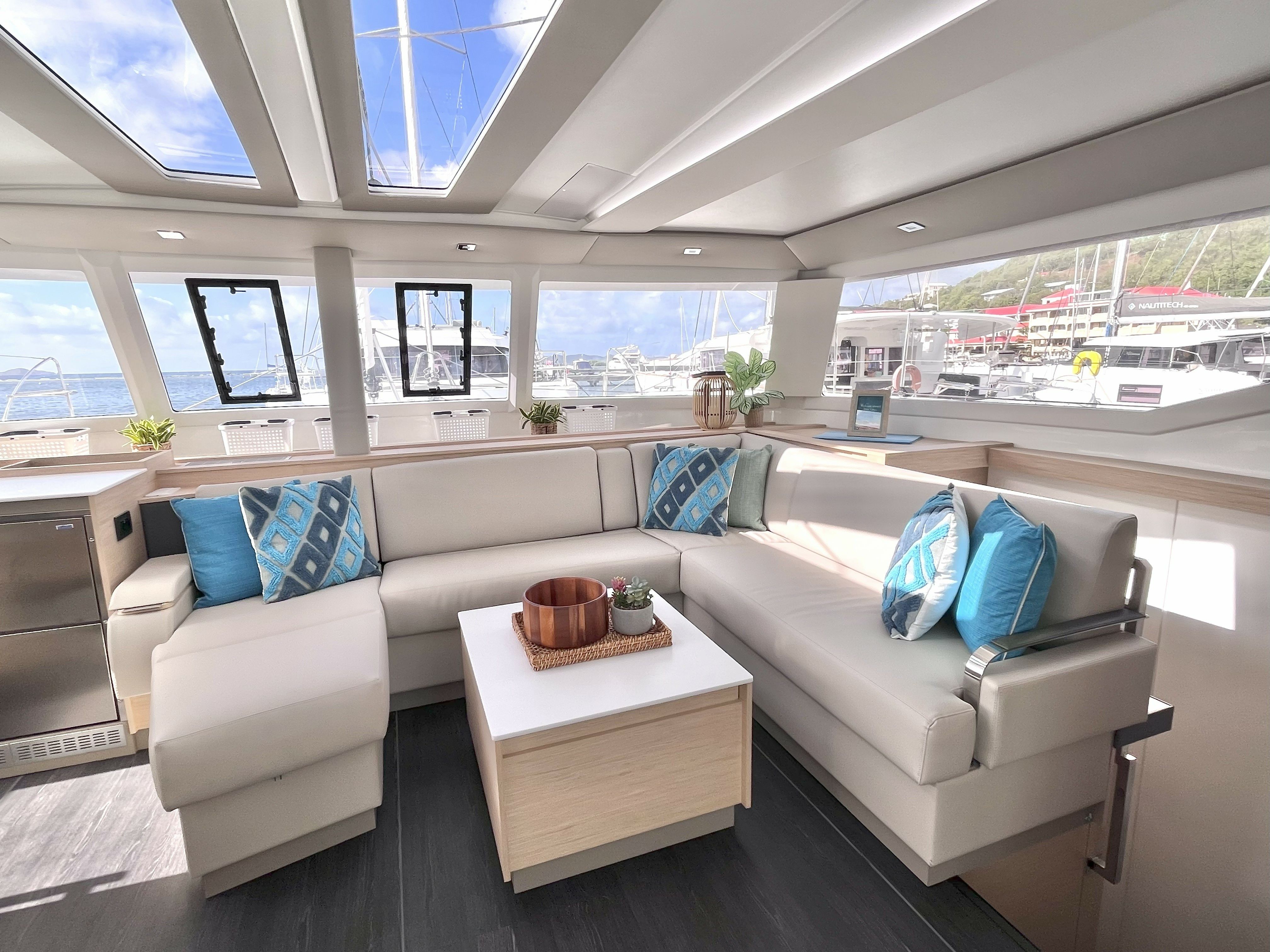 Fountaine Pajot Tanna 47 | Blue Vibes