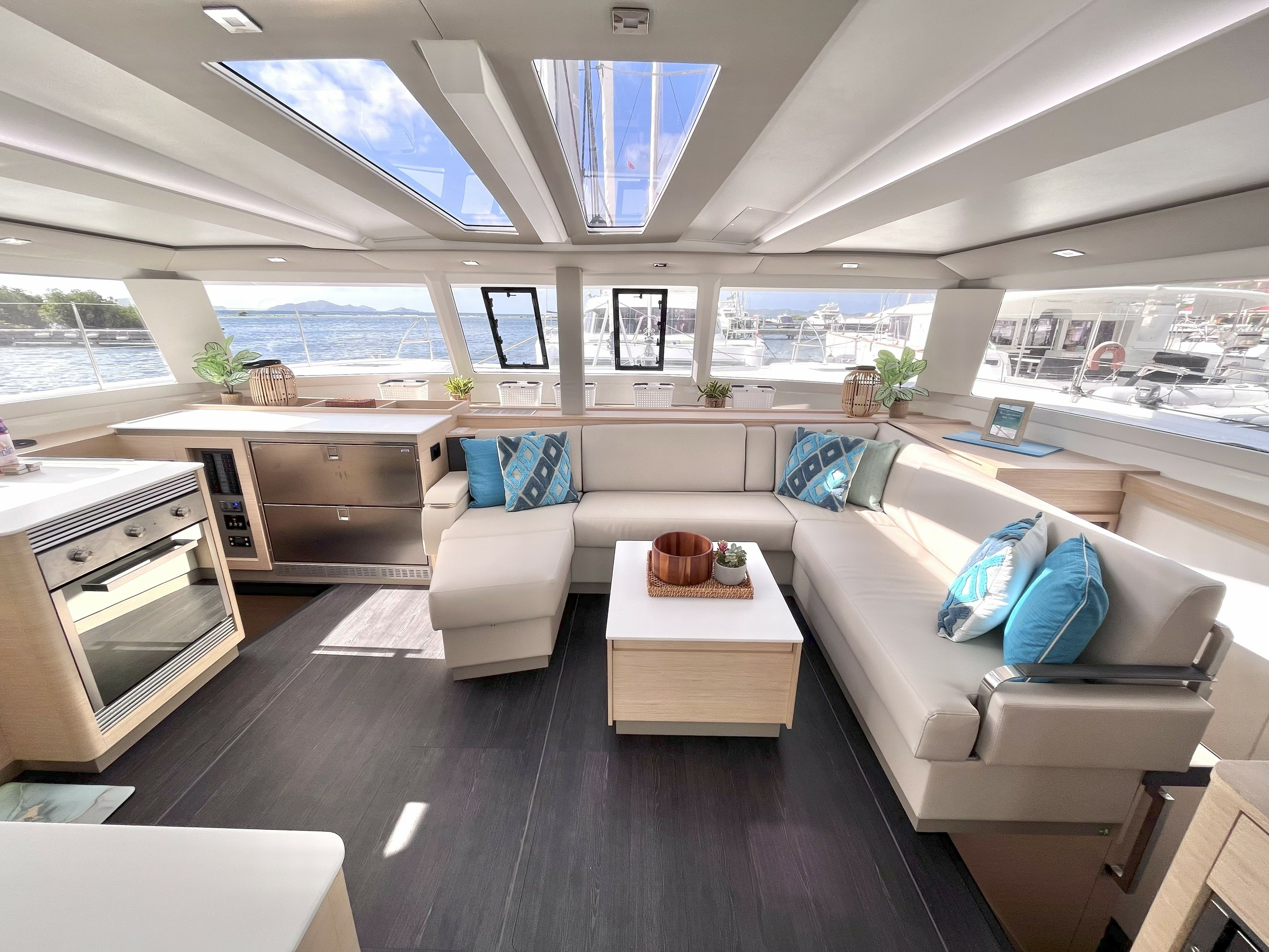 Fountaine Pajot Tanna 47 | Blue Vibes
