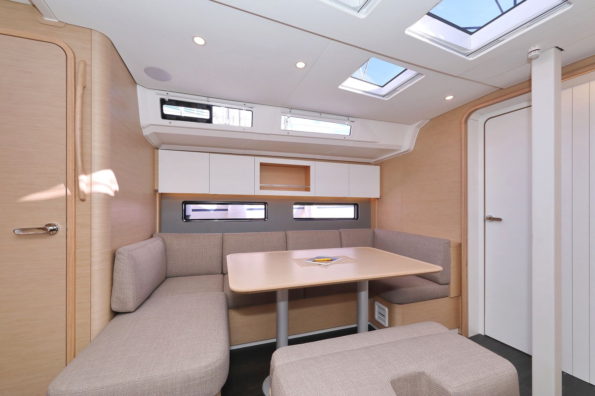 Dufour 41 | Wild Rose