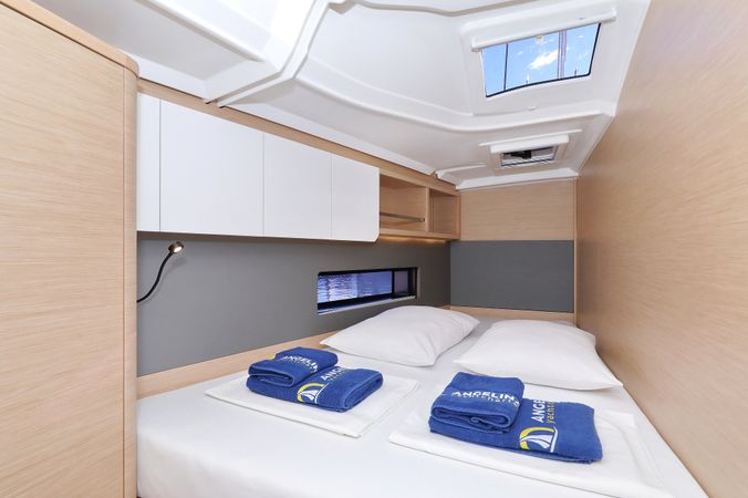 Dufour 41 | Wild Rose