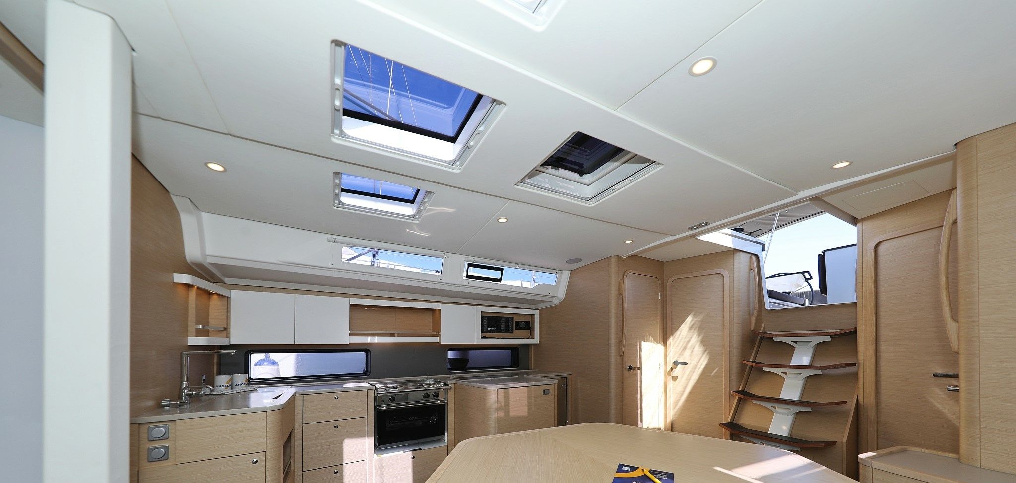 Dufour 44 | Full Moon