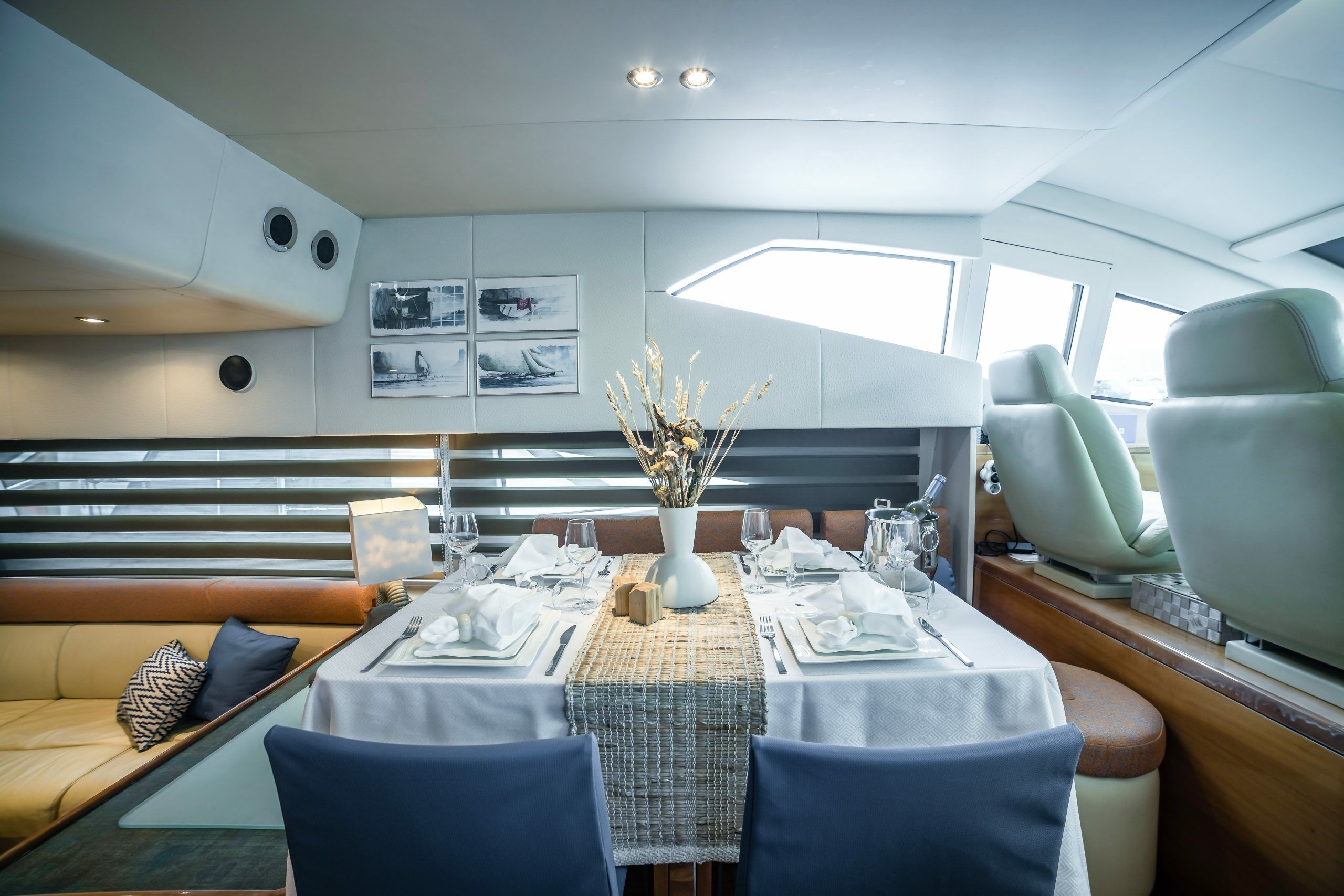 Aicon 64 | Summer Therapy