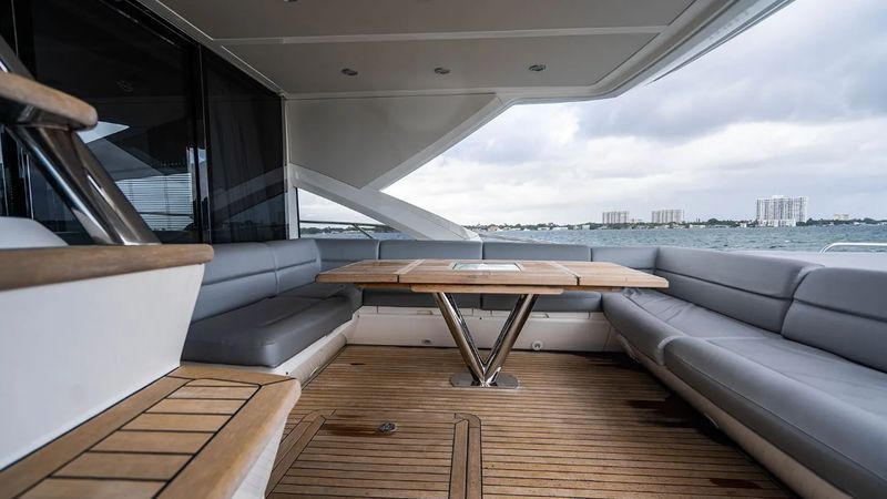Sunseeker 68 | New Page