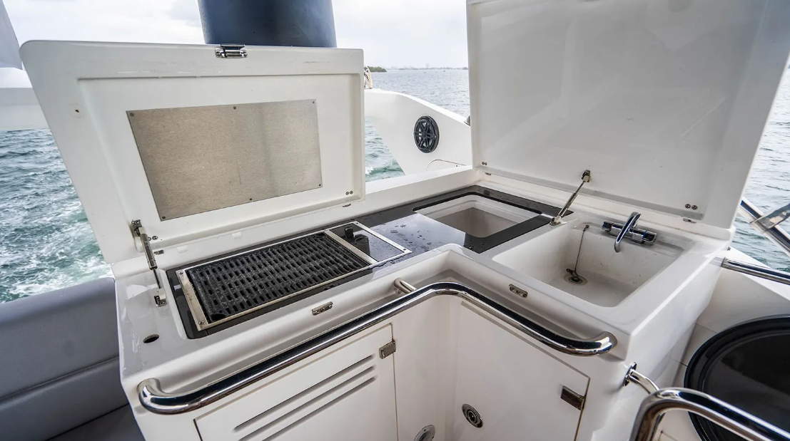 Sunseeker 68 | New Page
