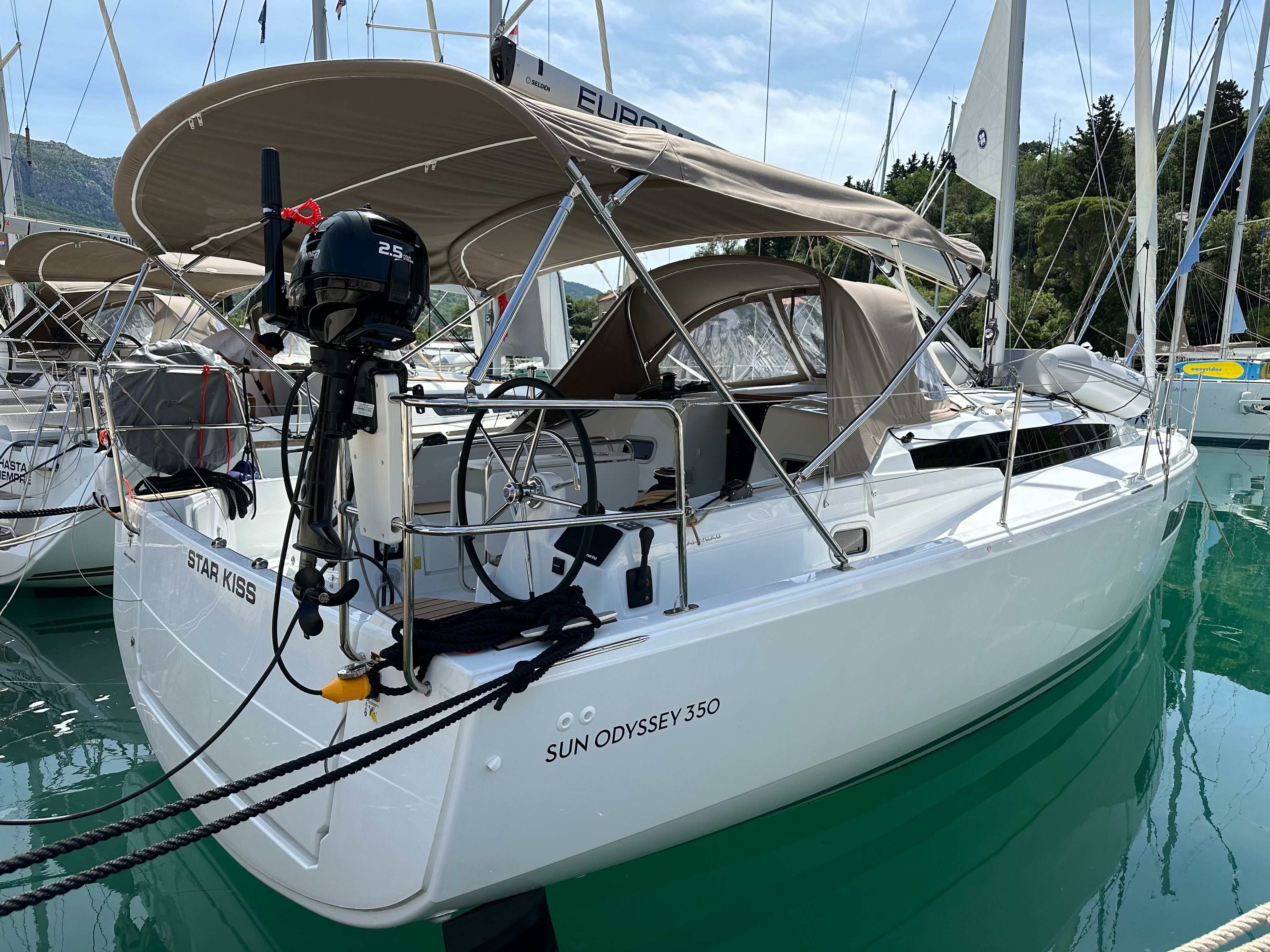Jeanneau Sun Odyssey 350 | Star Kiss