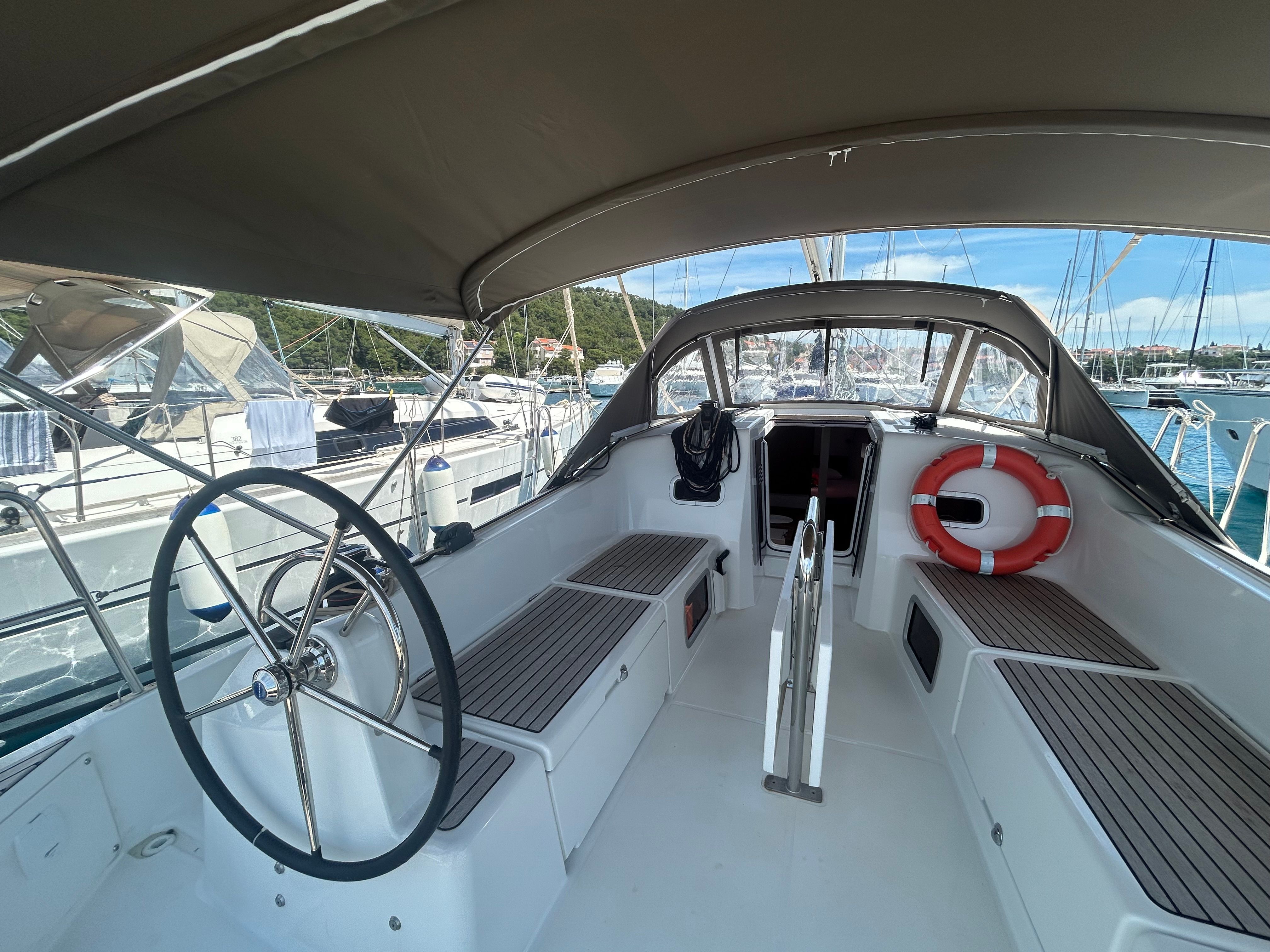 Jeanneau Sun Odyssey 380 | Vida