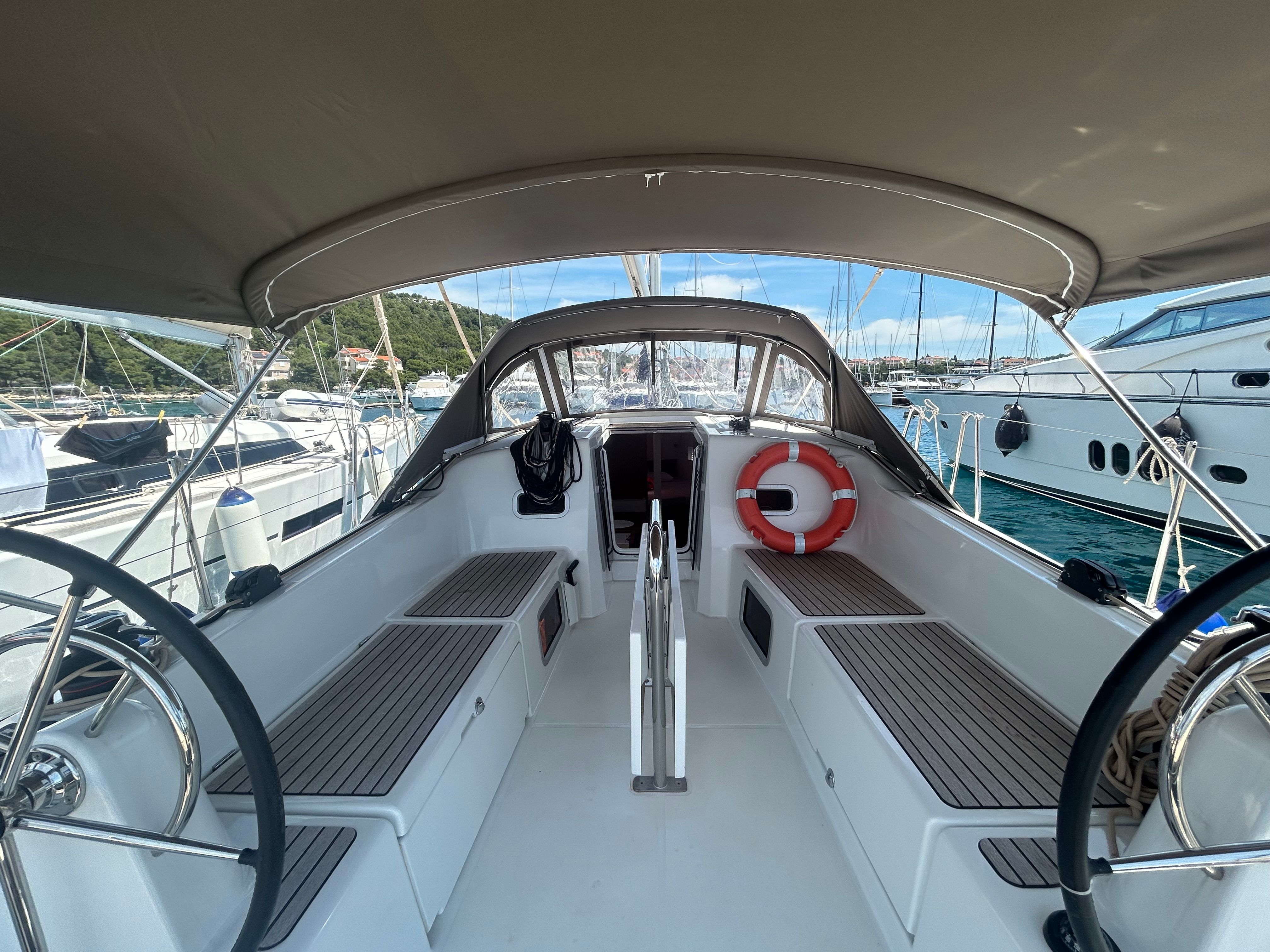 Jeanneau Sun Odyssey 380 | Vida