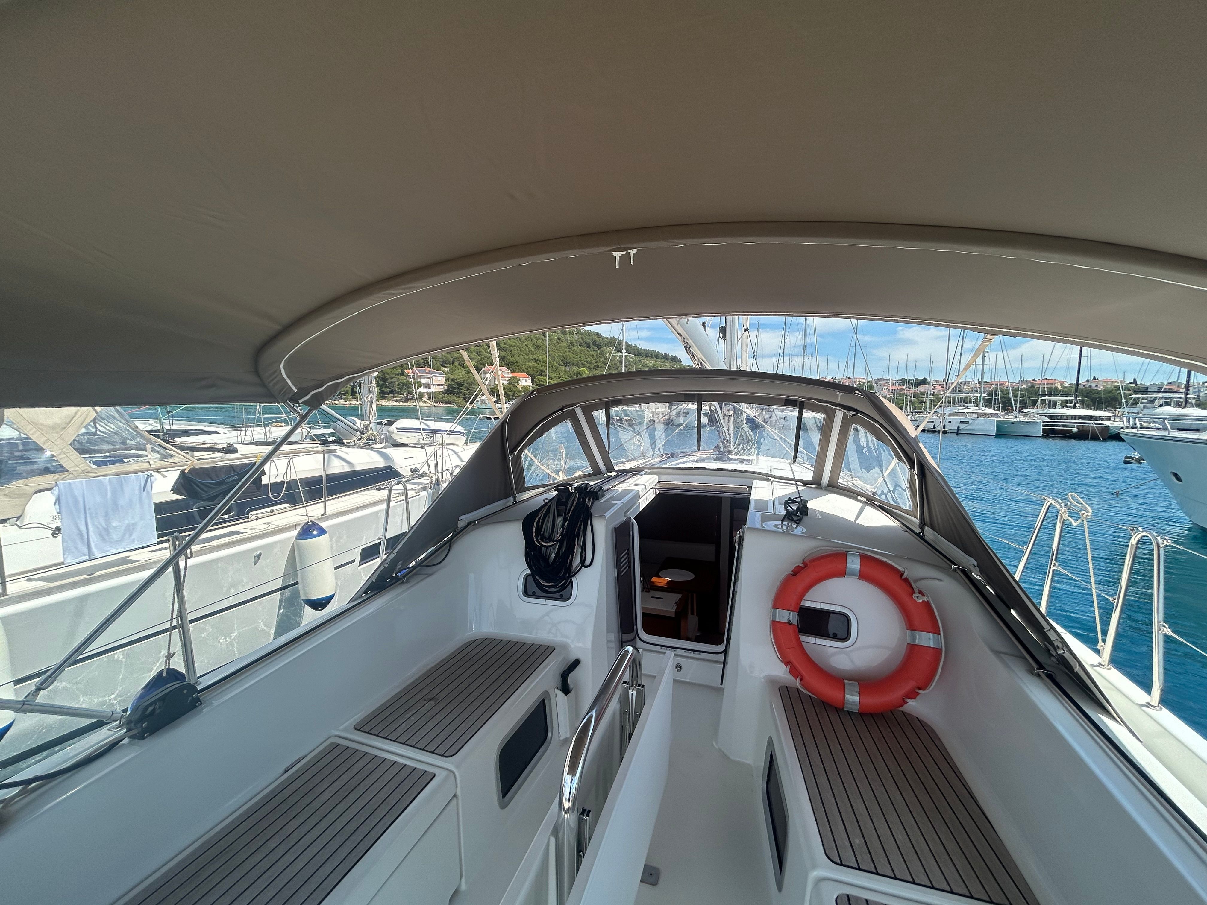 Jeanneau Sun Odyssey 380 | Vida