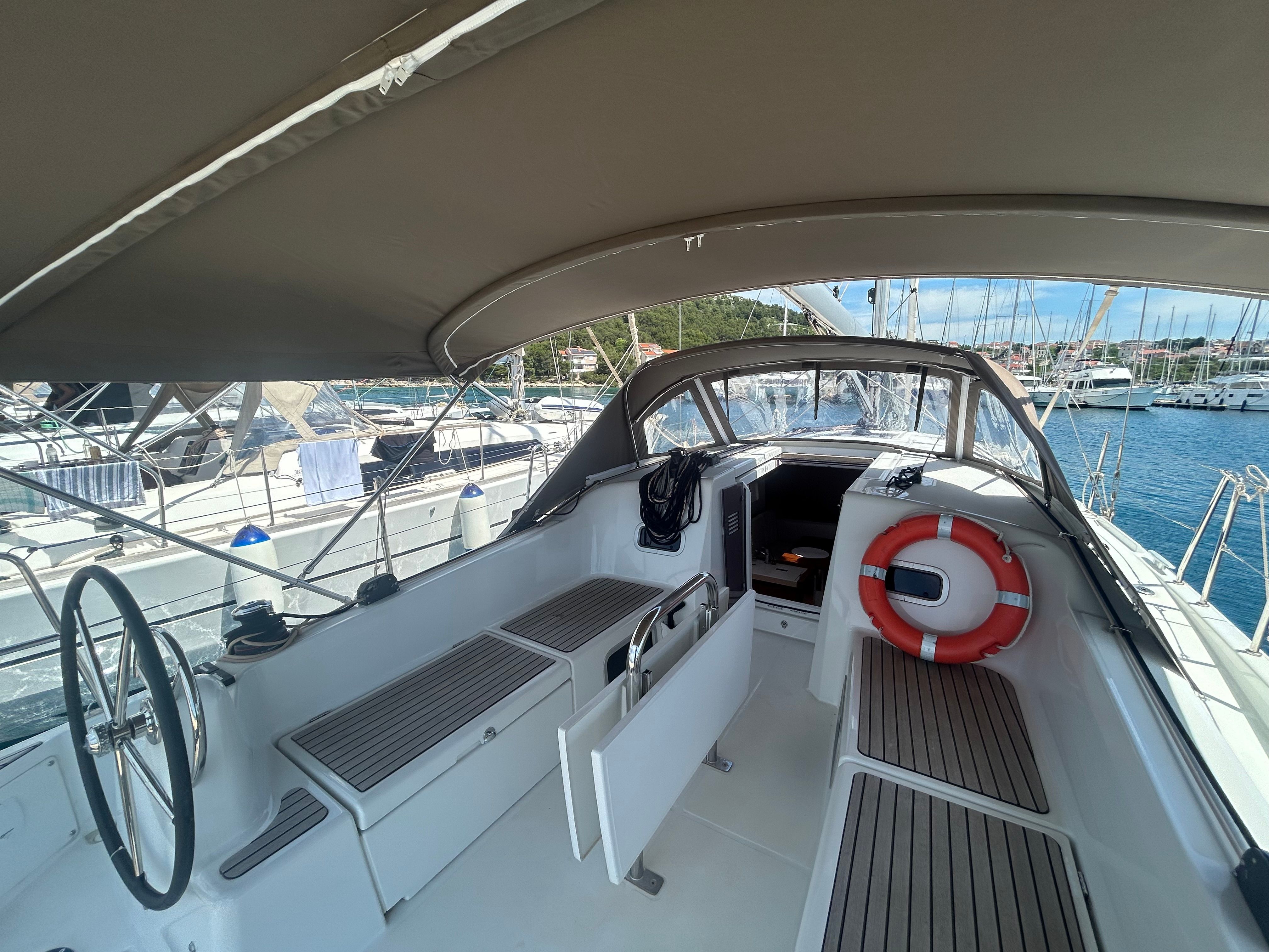 Jeanneau Sun Odyssey 380 | Vida