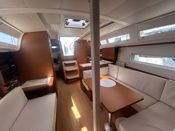 Jeanneau Sun Odyssey 380 | Vida