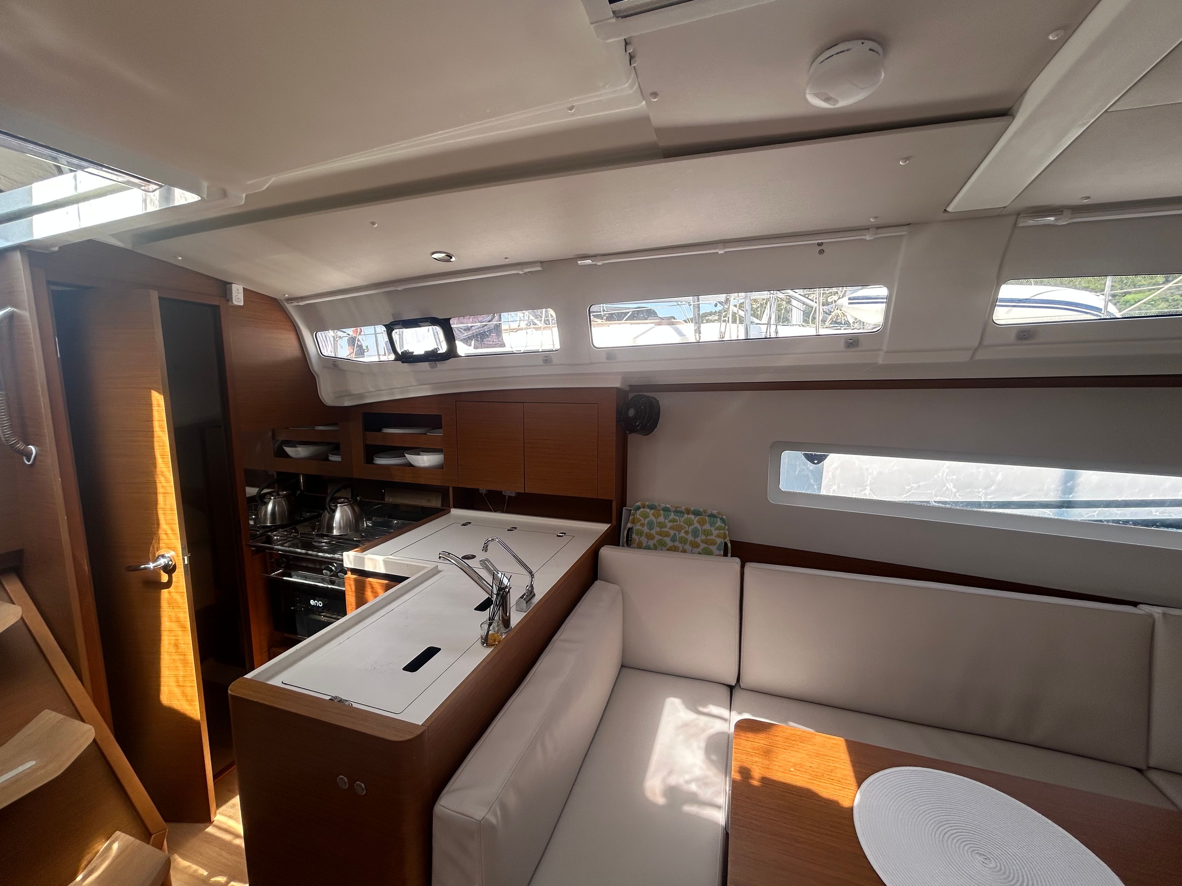 Jeanneau Sun Odyssey 380 | Vida