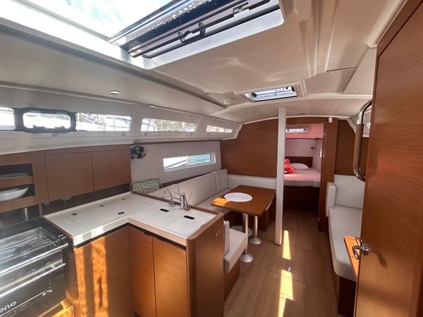 Jeanneau Sun Odyssey 380 | Vida