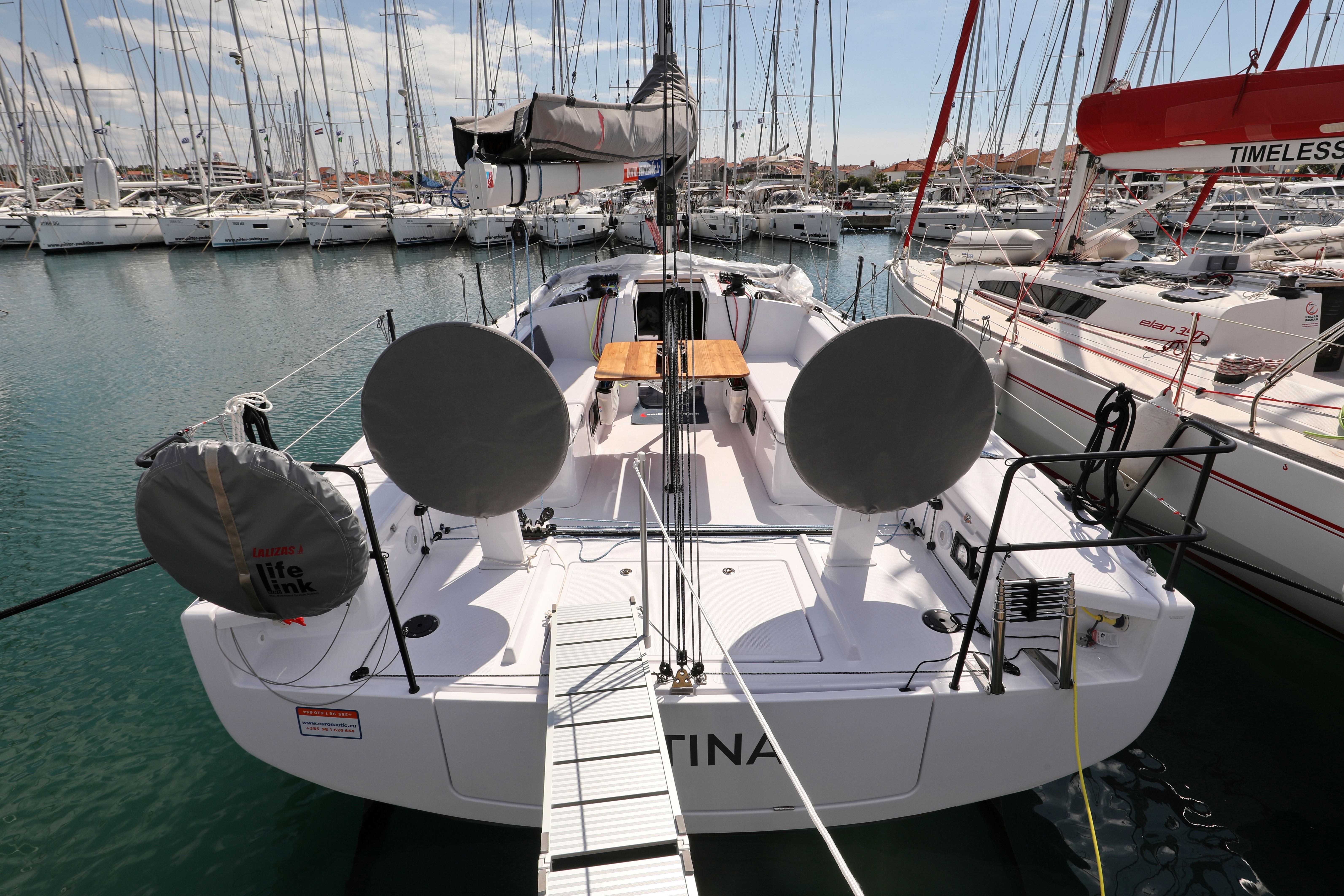 Beneteau First 36 | Katina