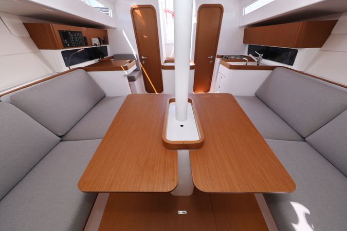 Beneteau First 36 | Katina
