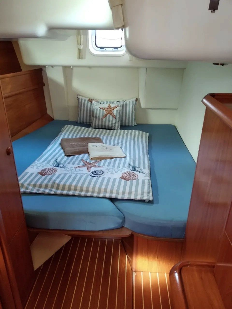 Jeanneau 54DS | Honey Ryder