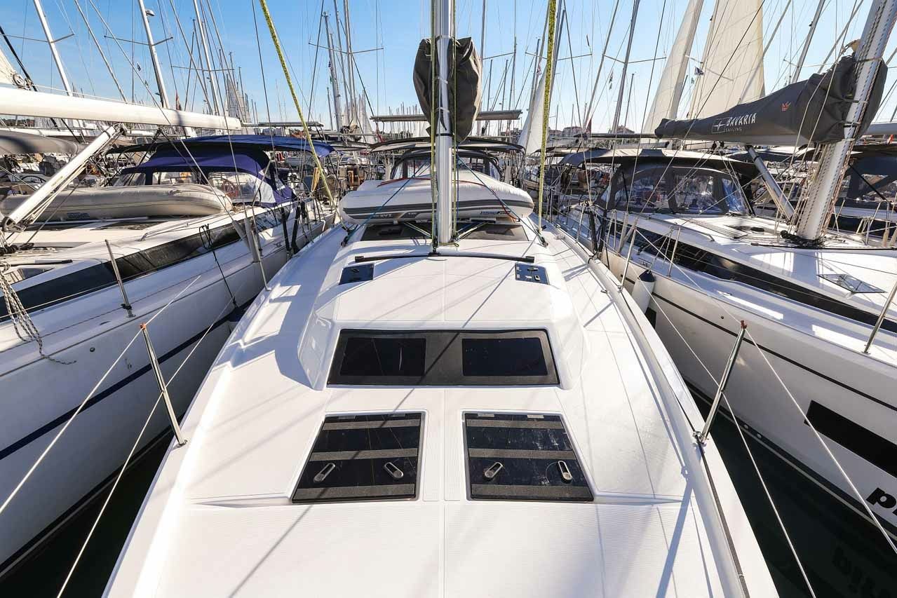 Dufour 44 | Acrux