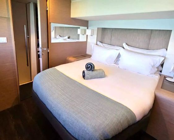 Fountaine Pajot Alegria 67 | Looma