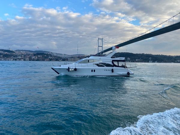 Custom Built 59 | Blue Iz