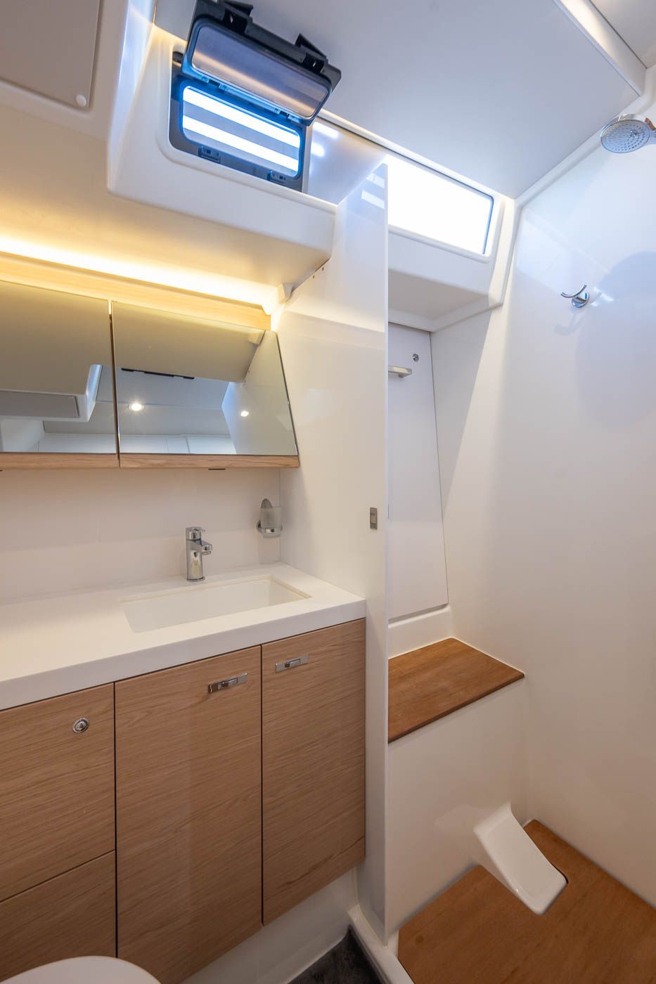 Beneteau Oceanis 60 | Infinity