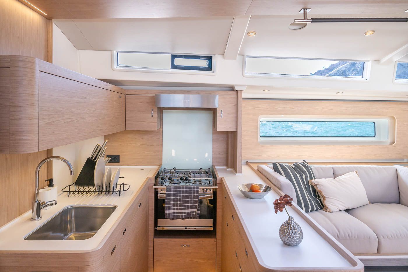 Beneteau Oceanis 60 | Infinity