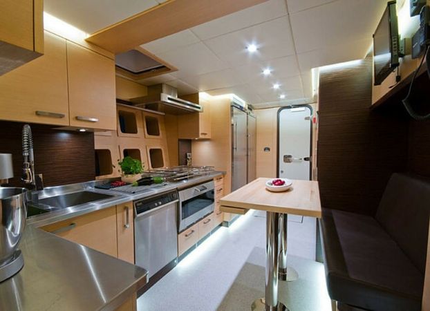 Sunreef 102 | Ipharra