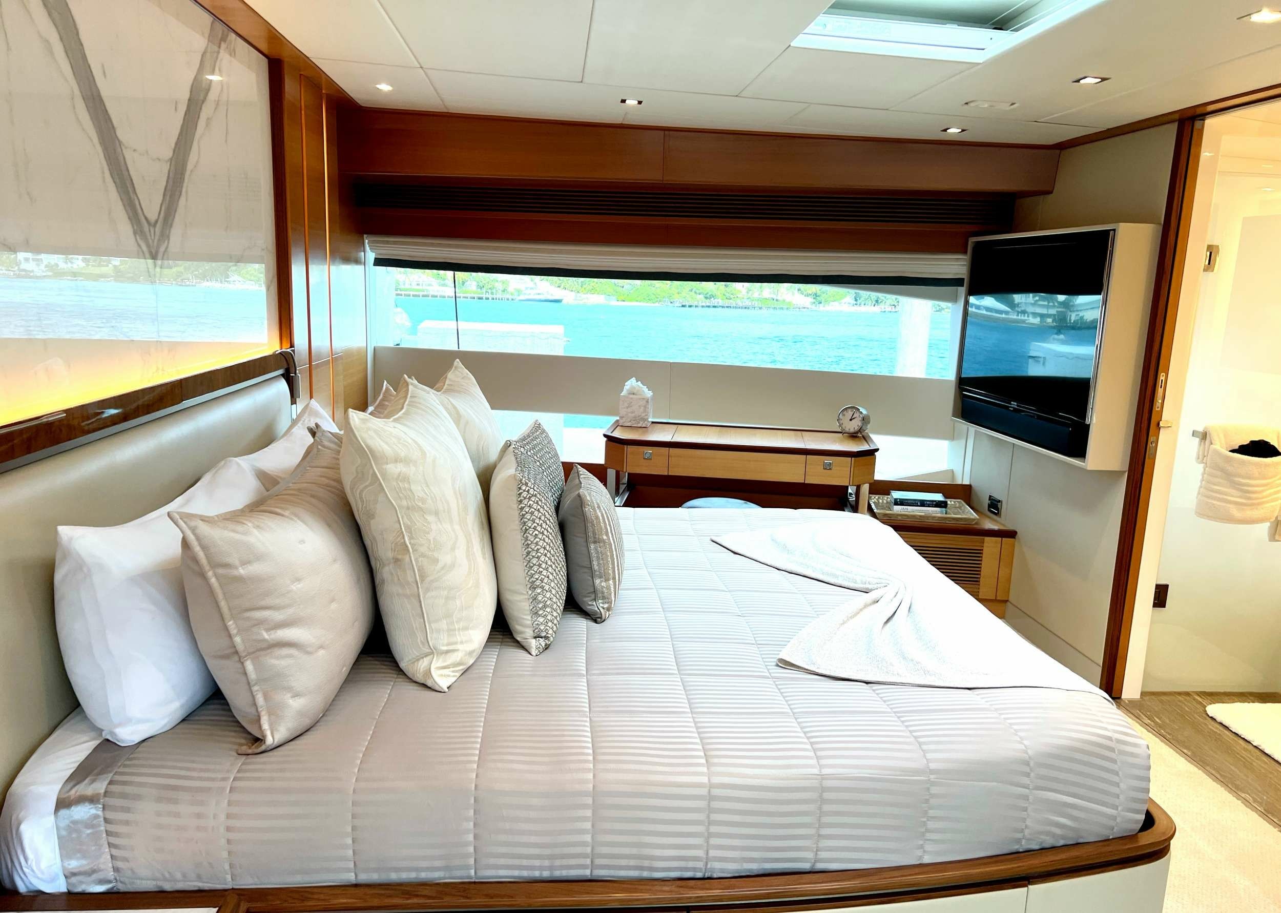 Horizon FD85 | Midnight Moon