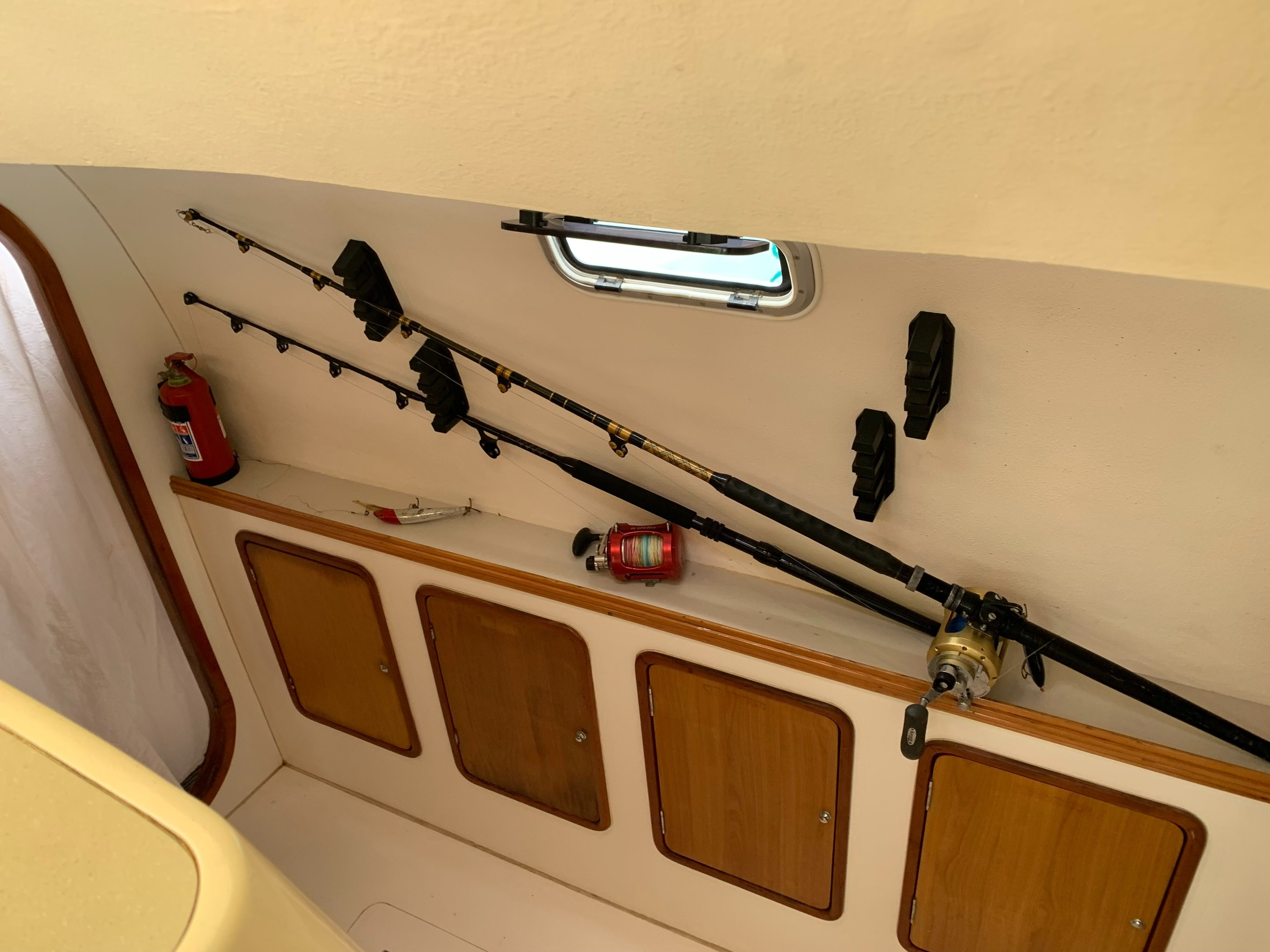 Jaguar 41 | Mikea Discovery