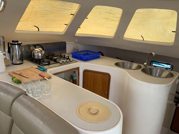 Jaguar 41 | Mikea Discovery