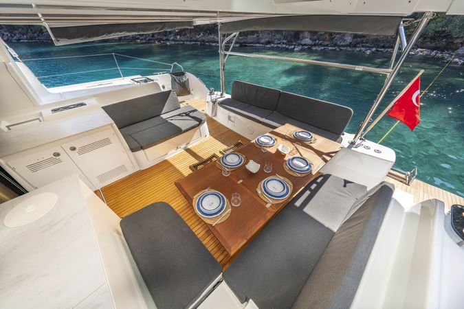 Lagoon 46 | Albatros Escape