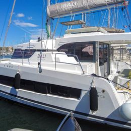 Bali Catspace | Black Swan